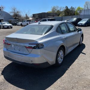 TOYOTA CAMRY - 8