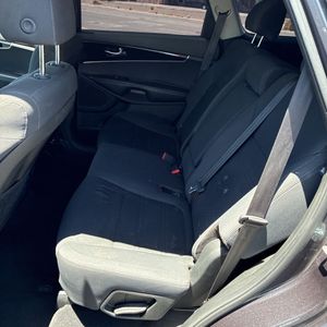 صورة مصغرة 33 لـ 2019 KIA SORENTO LX