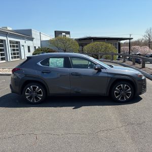 LEXUS UX 250H BASE - 10