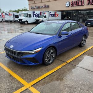 HYUNDAI ELANTRA LIMITED - 1