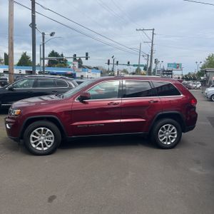 JEEP GRAND CHEROKEE LAREDO E - 3