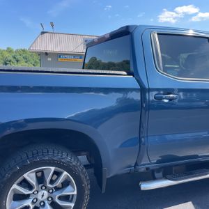 2019 Chevrolet SILVERADO 1500 RST 照片 9