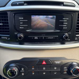 صورة مصغرة 38 لـ 2016 KIA SORENTO LX