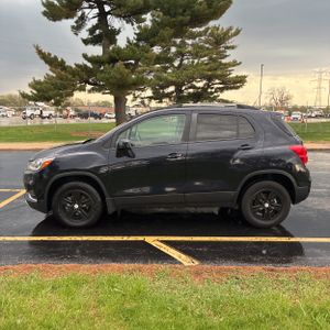 CHEVROLET TRAX LT - 3