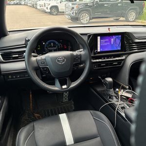 2025 Toyota CAMRY SE thumbnail 33
