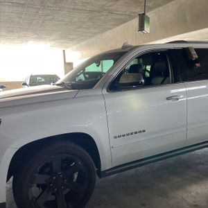 CHEVROLET SUBURBAN PREMIER - 2