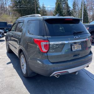 FORD EXPLORER XLT - 5