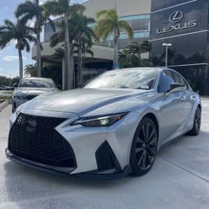 LEXUS IS 350 F SPORT DESIGN - 1