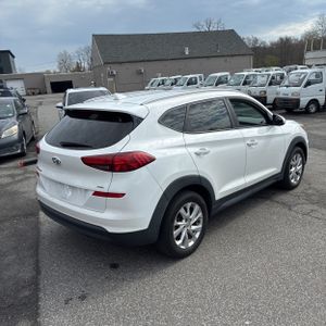 HYUNDAI TUCSON VALUE - 8