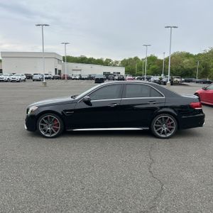 MERCEDES-BENZ E-CLASS AMG - 3