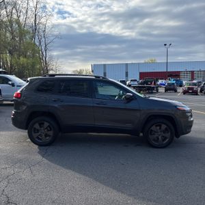 JEEP CHEROKEE LATITUDE 75TH ANNIVERSARY - 10
