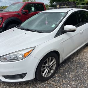 صورة 2 لـ 2016 FORD FOCUS SE