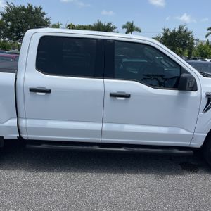 2023 FORD F-150 XLT — фото 10