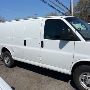 CHEVROLET EXPRESS - 9