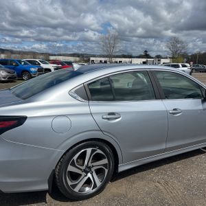 SUBARU LEGACY LIMITED XT - 9