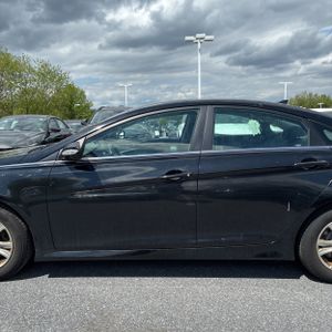 HYUNDAI SONATA GLS - 4