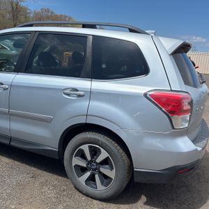SUBARU FORESTER 2.5I LIMITED - 6