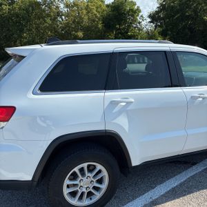صورة 9 لـ 2018 JEEP GRAND CHEROKEE LAREDO E