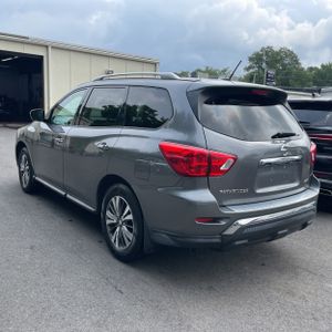 2017 Nissan PATHFINDER S 照片 5
