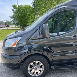 FORD TRANSIT 150 - 2