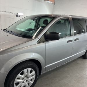 صورة 2 لـ 2019 Dodge GRAND CARAVAN SE