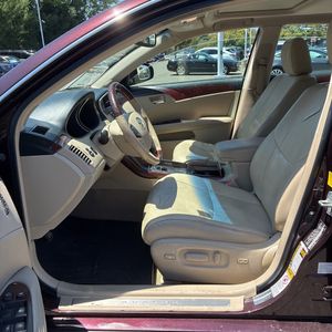 2011 Toyota AVALON LIMITED — миниатюра 31