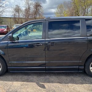 DODGE GRAND CARAVAN - 4