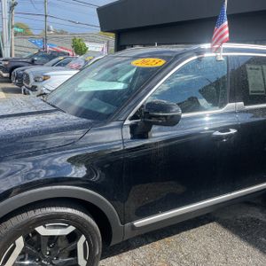 KIA TELLURIDE S - 2