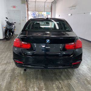 BMW 320I XDRIVE - 7