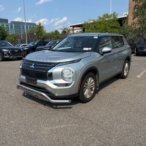 2023 Mitsubishi OUTLANDER ES 照片 1