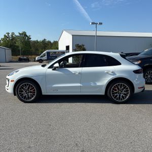 PORSCHE MACAN GTS - 3