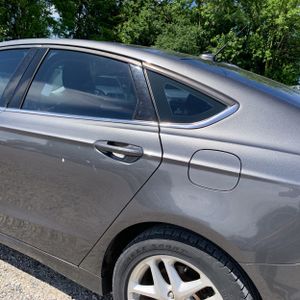 FORD FUSION SE - 6