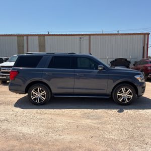 صورة 10 لـ 2022 FORD EXPEDITION XLT