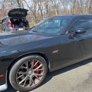 DODGE CHALLENGER SRT 392 - 2