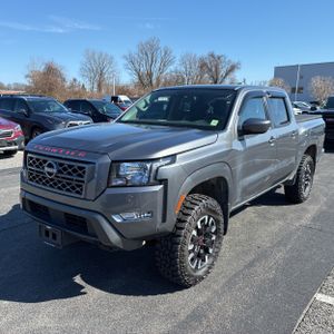 NISSAN FRONTIER SV - 1