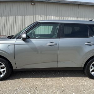 KIA SOUL LX - 4