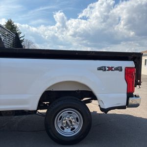 FORD F-250 SUPER DUTY XL - 6