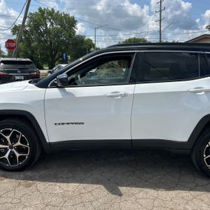 2026 JEEP COMPASS LIMITED photo 4
