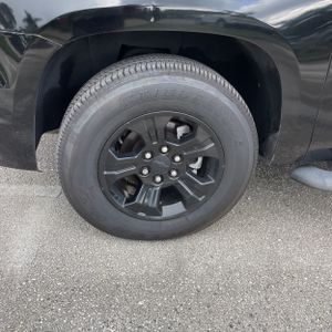 2017 Chevrolet SUBURBAN LT 缩略图 17