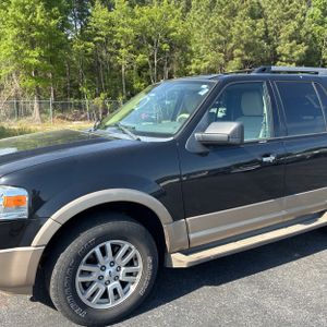 FORD EXPEDITION XLT - 2