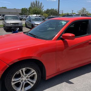 صورة 2 لـ 2019 Dodge CHARGER SXT