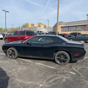 DODGE CHALLENGER SXT - 3