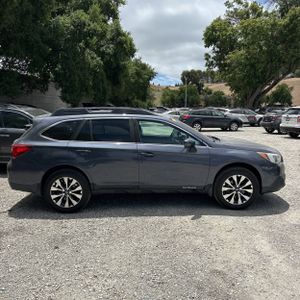 2017 Subaru OUTBACK 3.6R LIMITED — фото 10