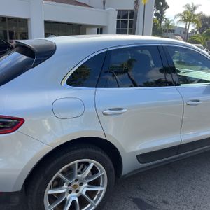 PORSCHE MACAN S - 9