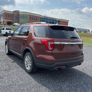2018 FORD EXPLORER XLT 照片 5