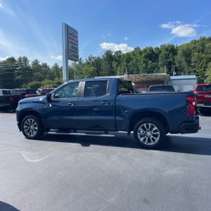 2019 Chevrolet SILVERADO 1500 RST 照片 3