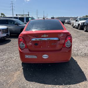 صورة 7 لـ 2012 Chevrolet SONIC LT