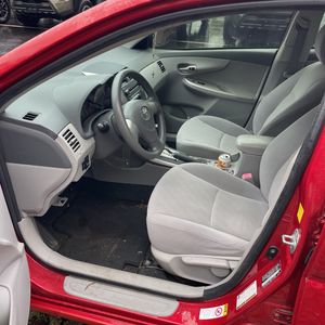 2010 Toyota COROLLA LE — миниатюра 30
