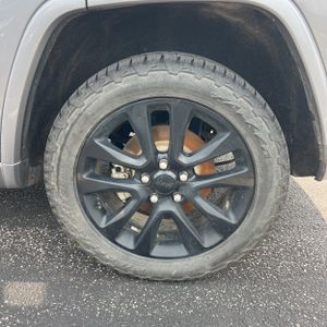 2019 JEEP GRAND CHEROKEE ALTITUDE — фото 18