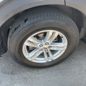2020 FORD EXPLORER XLT 缩略图 19